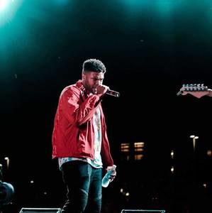 Meet your Posher, Zoe